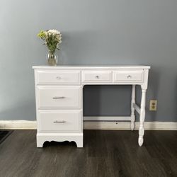 Desk Vanity