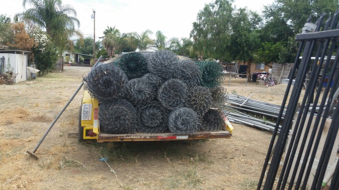 900 feet of 6' chain link fence 9gaga