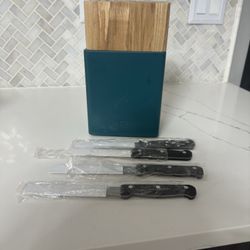 Knifes Holder With Knife