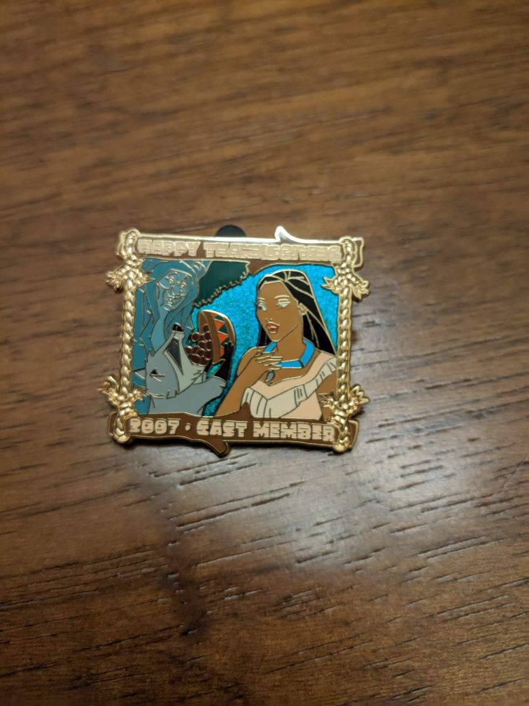 Disney LE pin-rare cast member exclusive limited edition Disney Pocahontas pin of 750