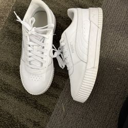 Puma Sneakers Women Size 7