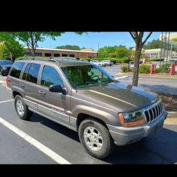 1999 Jeep Larado 