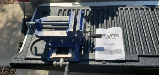 6 Inch XY Vise New