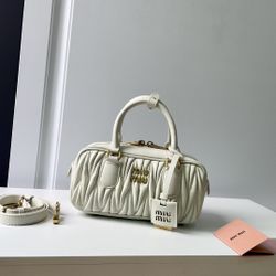 MIUMIU new bowling bag top imported lambskin