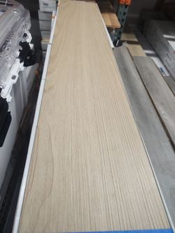 Lifeproof
Peace Ridge Oak 22 MIL x 8.7 in. W x 48 in. L Click Lock Waterproof Luxury Vinyl Plank Flooring (20.1 sq. ft./Case)