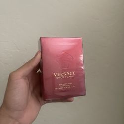 Vercace Eros Red Flame 