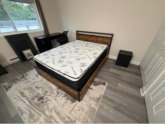 Moving Sale – Queen Bed, Mattress, Dresser, Desk, Chair, Nightstand & TCL Roku TV