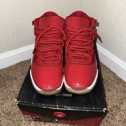 Jordan 11s