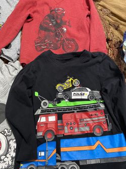 Boys Clothes - 3 T ( 12 pieces)