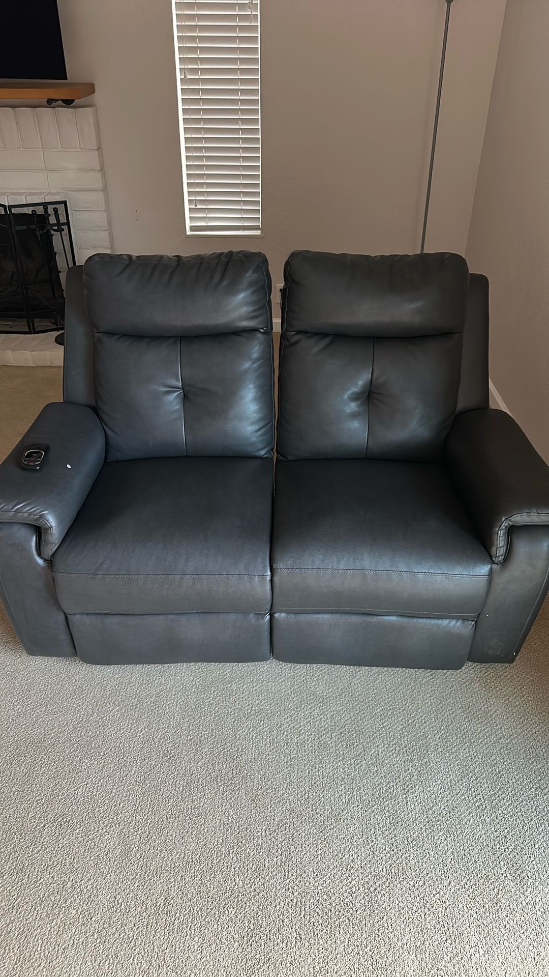 Recliner Love Seat w/ Massager