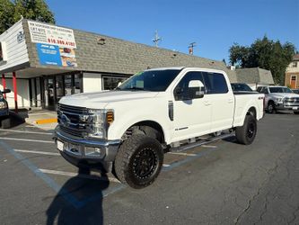 2019 Ford F-250 Super Duty Lariat 6.7 Diesel $600s/month range OAC