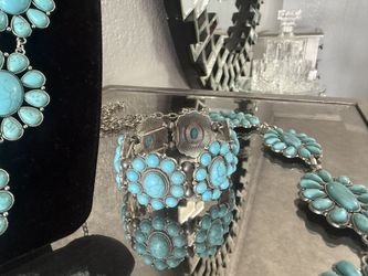 Turquoise set