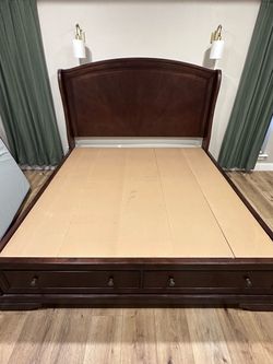 King Bed with Storage drawers in front