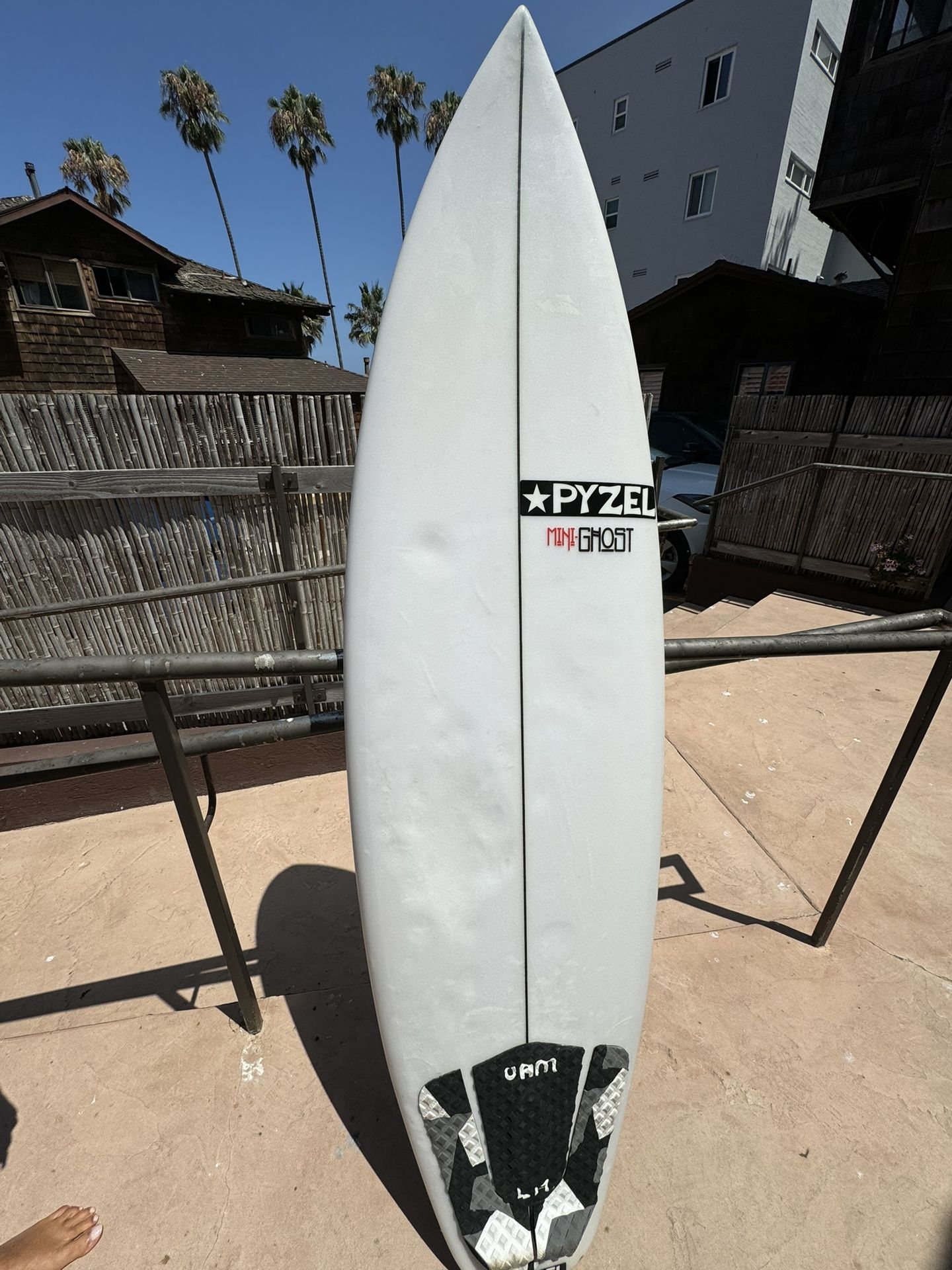Pyzel Ghost Custom 5’10 Pyzel Mini Ghost Surfboard for Sale in San Diego, CA - OfferUp