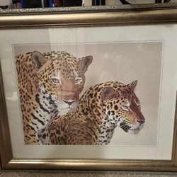 Framed Cheetah Print – Graceful Wildlife Art for Home Décor