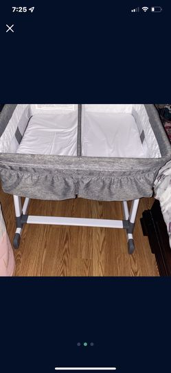 Basinette For Twins , Para Gemelos for Sale in Tampa, FL - OfferUp