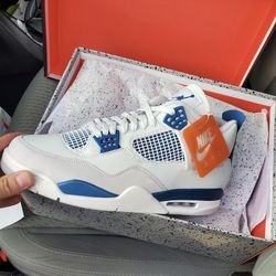 Jordan 4  Industrial Blue (size 12-13)