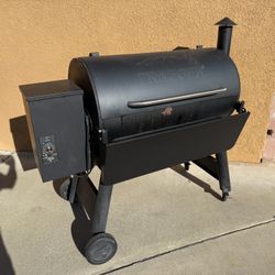 Traeger 34 PRO. Excellent Condition. 
