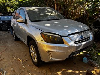 2012 Toyota Rav4- Electric Parts Available.