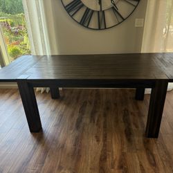 Solid Acacia Wood Large Dinning Table With Two Leaf 