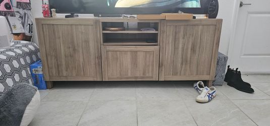 Wood-Tone TV Stand Media Console negociable