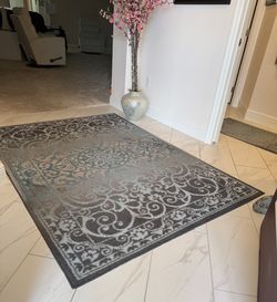 Beautiful Modern area, rug, and matching runner