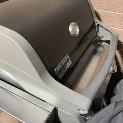 Weber Spirit E-210 BBQ Grill Asador Propane 2 burners black and silver