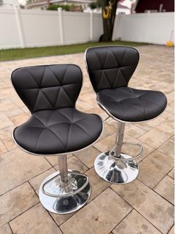 Set of 2 Modern Adjustable Swivel Bar Stools – Black – Good Condition