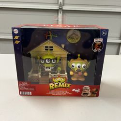 Mattel Disney Remix Pixar Dug Days Up: Carl & Dug's New Home - NEW in BOX!