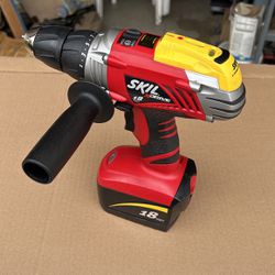 18 Volt  Skil Drill  2 Batteries And Charger 