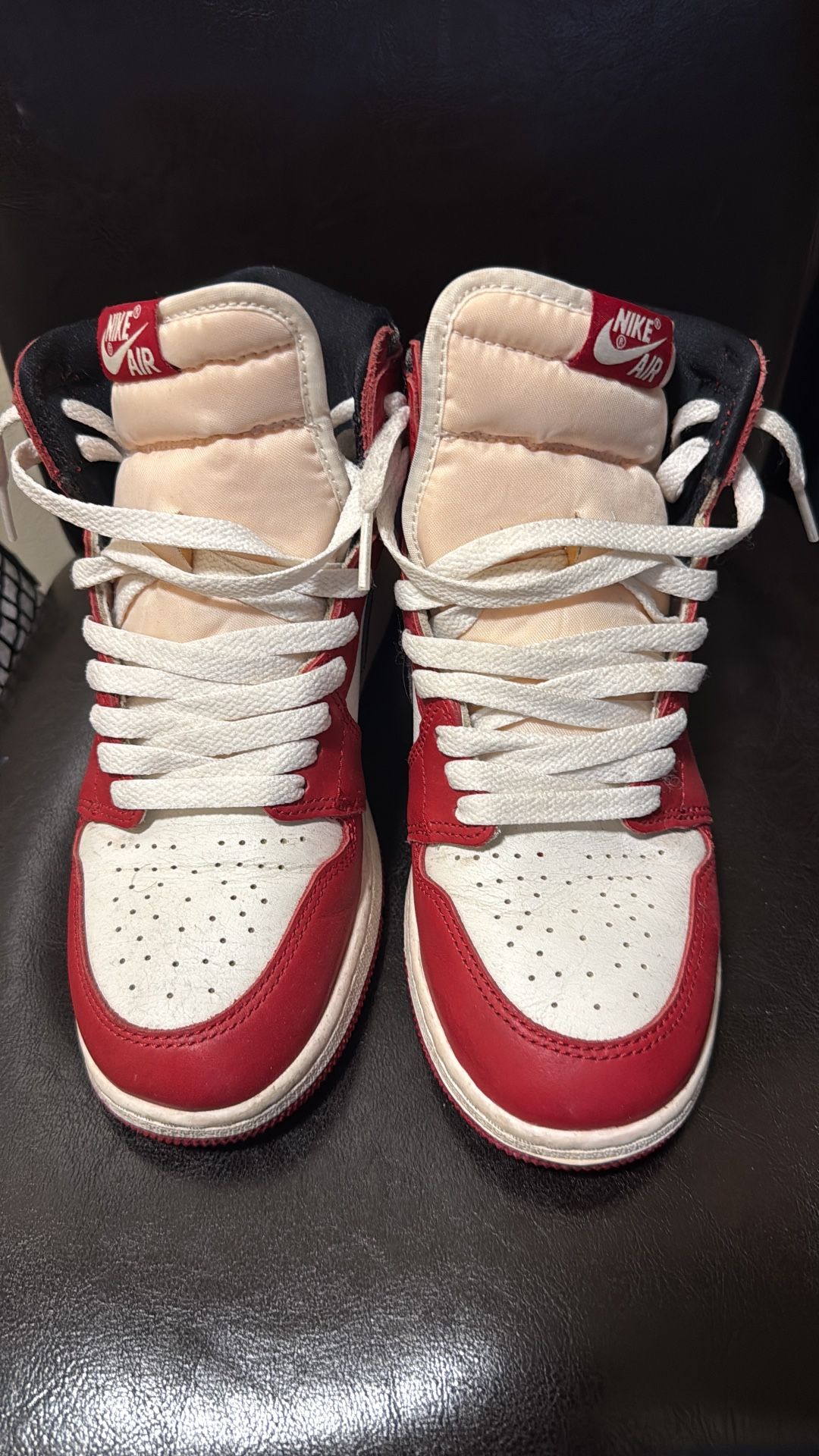 Air Jordans Lost And Found(No Box) Size 7