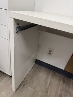 Small desk