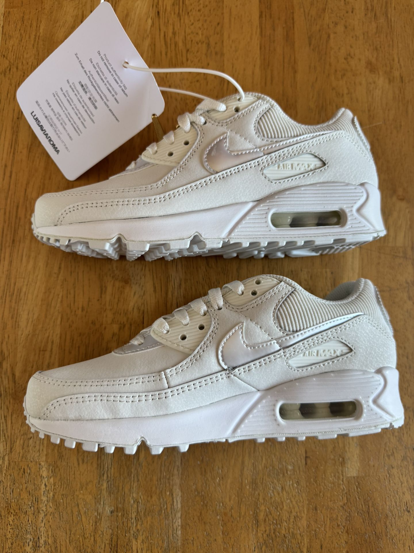 New Nike Air Max 90 Swoosh Chain White Shoes Women's 6, Youth