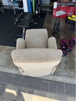 Reclining chair (free)