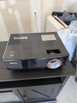 BenQ SP870 Projector