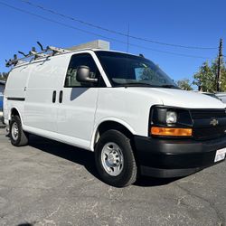 2017 Chevrolet Express 2500