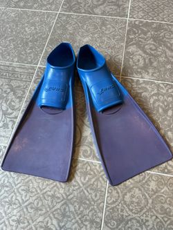 Toddler swimming Fins - Used