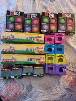 MOTHERS DAY SQUISHYS