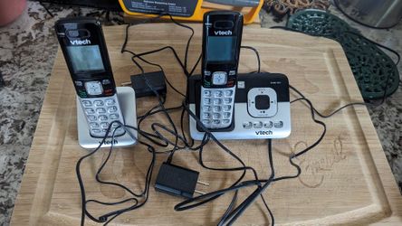 Home Phone System With Answering Machine VTech 2 Phone Like New
