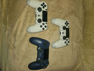 Ps4 Controllers bundle