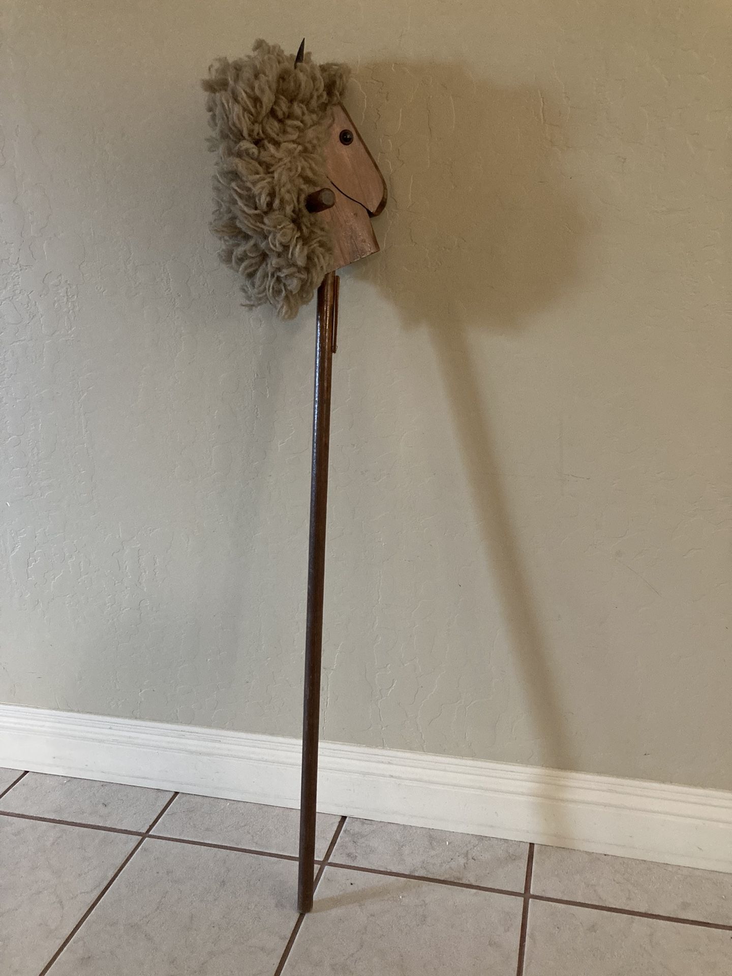Vintage 1976 “KLAPAT TEXTILES” Wooden Toy Stick Horse. Made in the U.S.