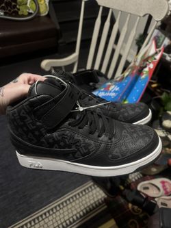 Size 10 Mens New