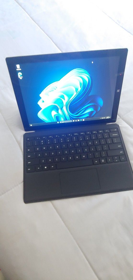 LAPTOP TABLET WINDOWS COMPUTER WIN 11 Microsoft Surface Pro 3 Intel i5 256 Ssd And Keyboard Windows 11l
