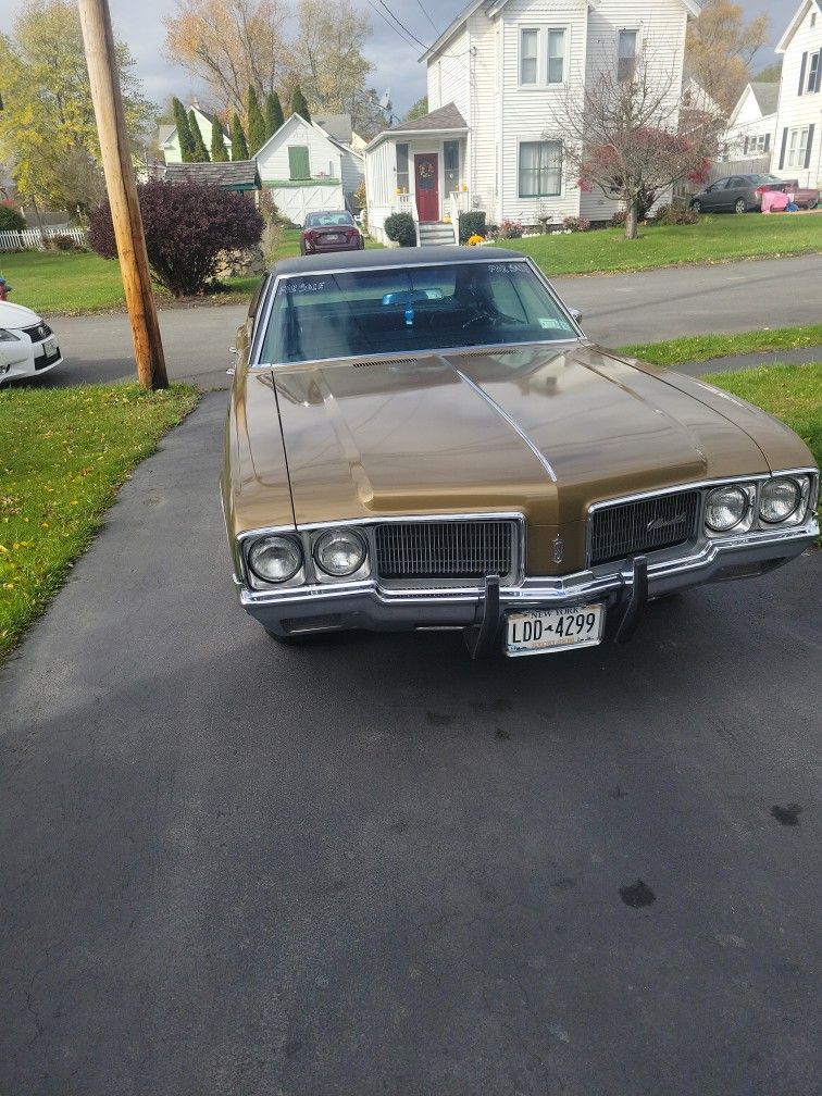 Nineteen seventy o'smobile