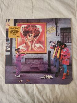 Aretha Franklin-- Who's Zoomin Who's Vintage Vinyl Record