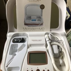 Trophy Skin Microdermabrasion 