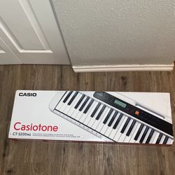 Casiotone piano 