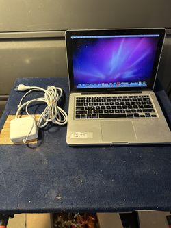 Apple MacBook Pro 13-inch unibody laptop,