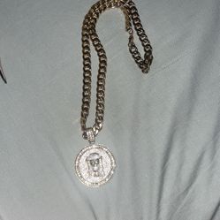 26 In Gold Stainless Steel Chain And Pendant 