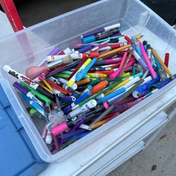 Children’s Art Supplies